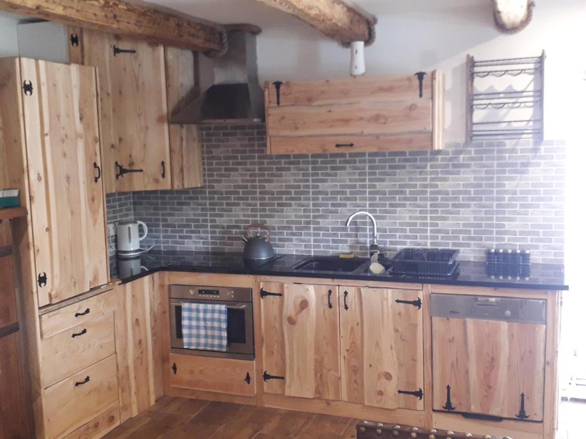 Jaskowa Chata Bieszczady Apartament Z Basenem Балигород Екстер'єр фото