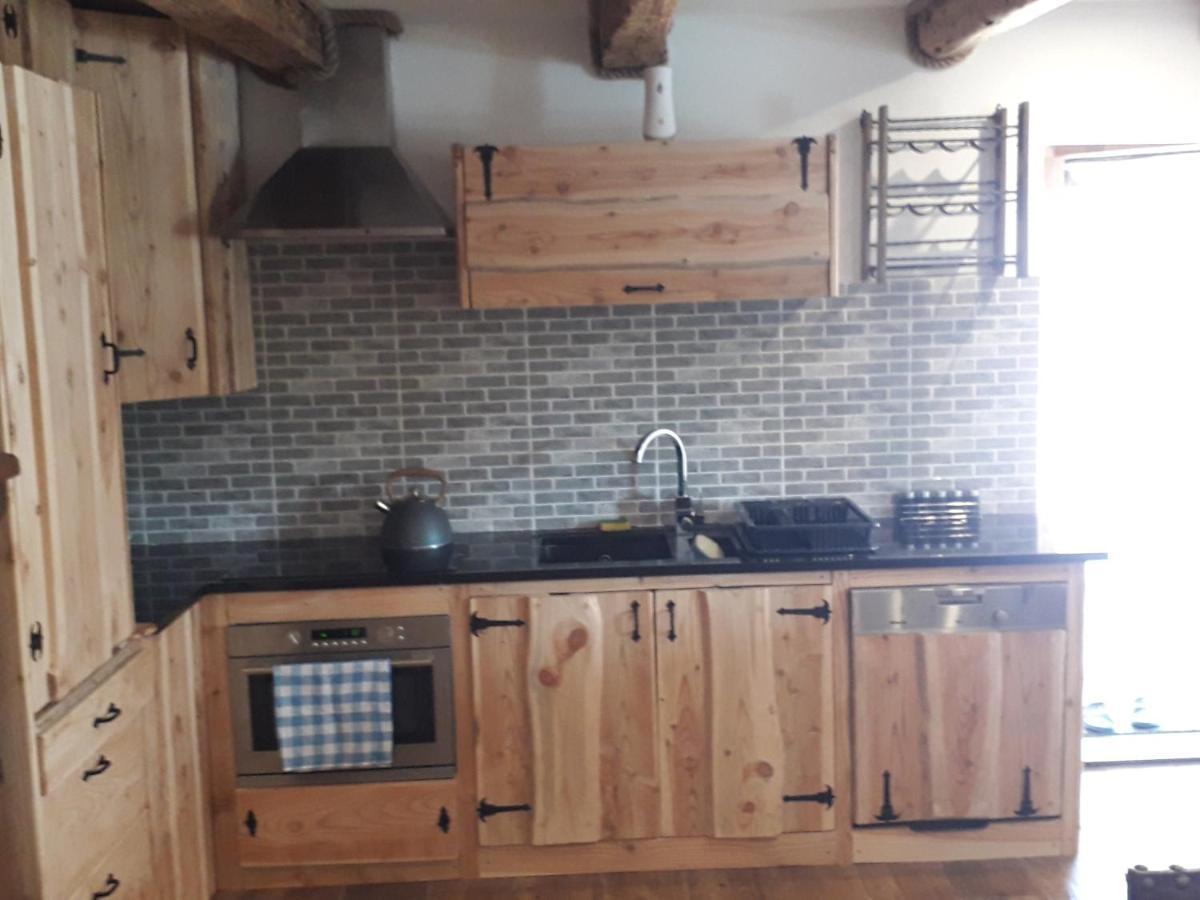 Jaskowa Chata Bieszczady Apartament Z Basenem Балигород Екстер'єр фото